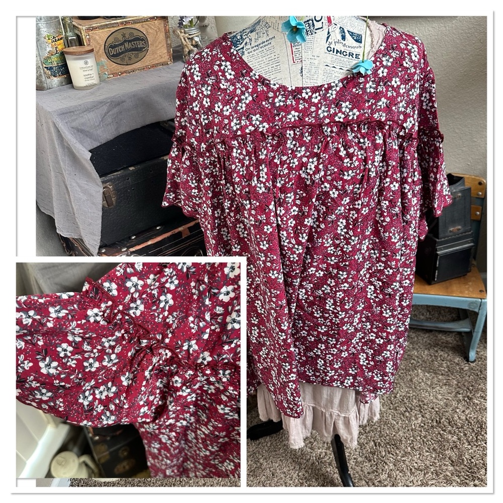 NWT-Cranberry & Floral Top. Gorgeous Colors! Lightweight! - Picture 2 of 10